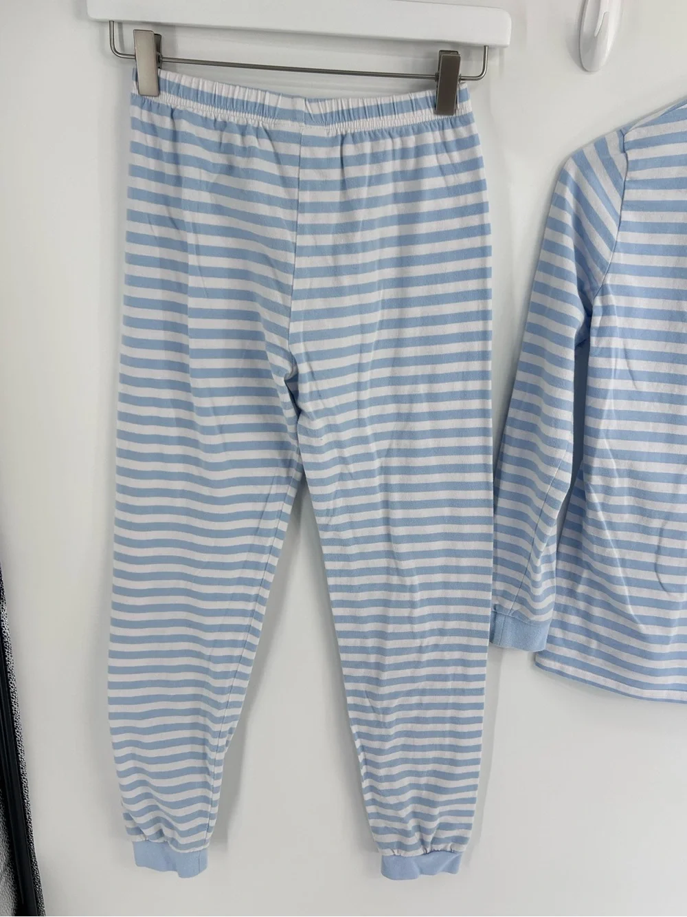Jellybean by Smock Candy Light Blue Striped Gingerbread Pajama Set - Size 14